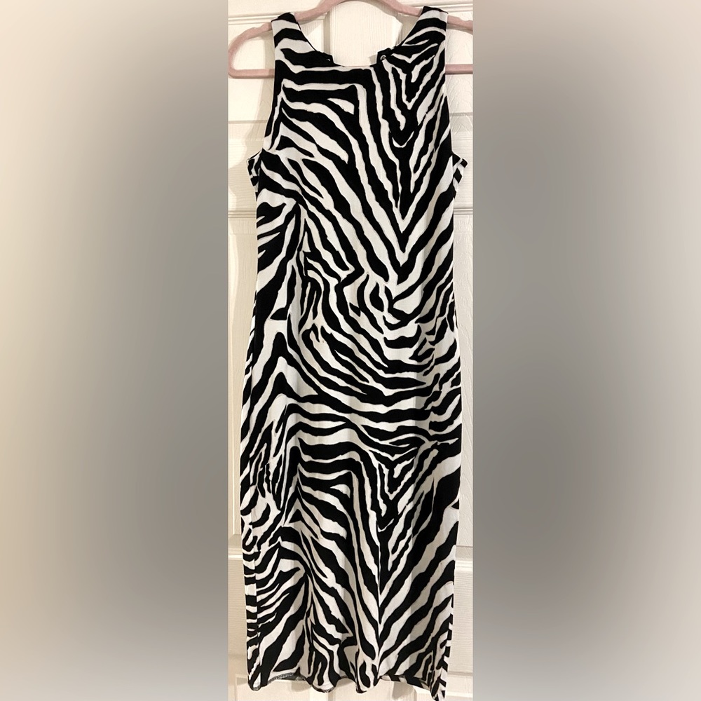 White House Black Market women’s size small dress with lace up back.  Super soft